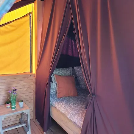 Camping La Perchee *